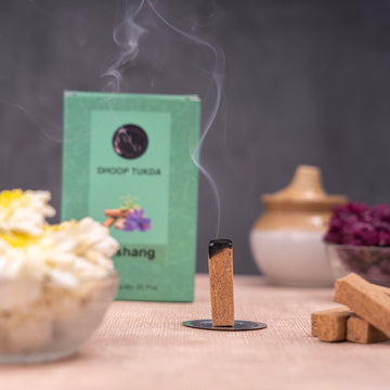Dashang Charcoal-Free Dhoop tukda | 150 GM (Approx. 50 Cones)+ Free Stand